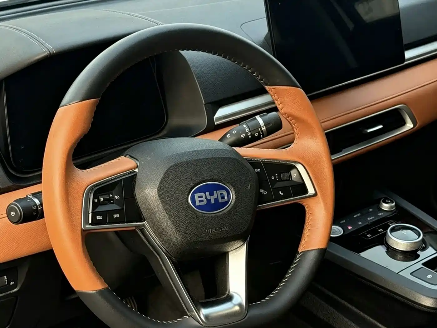 BYD e2 2022 2021 Luxury Edition