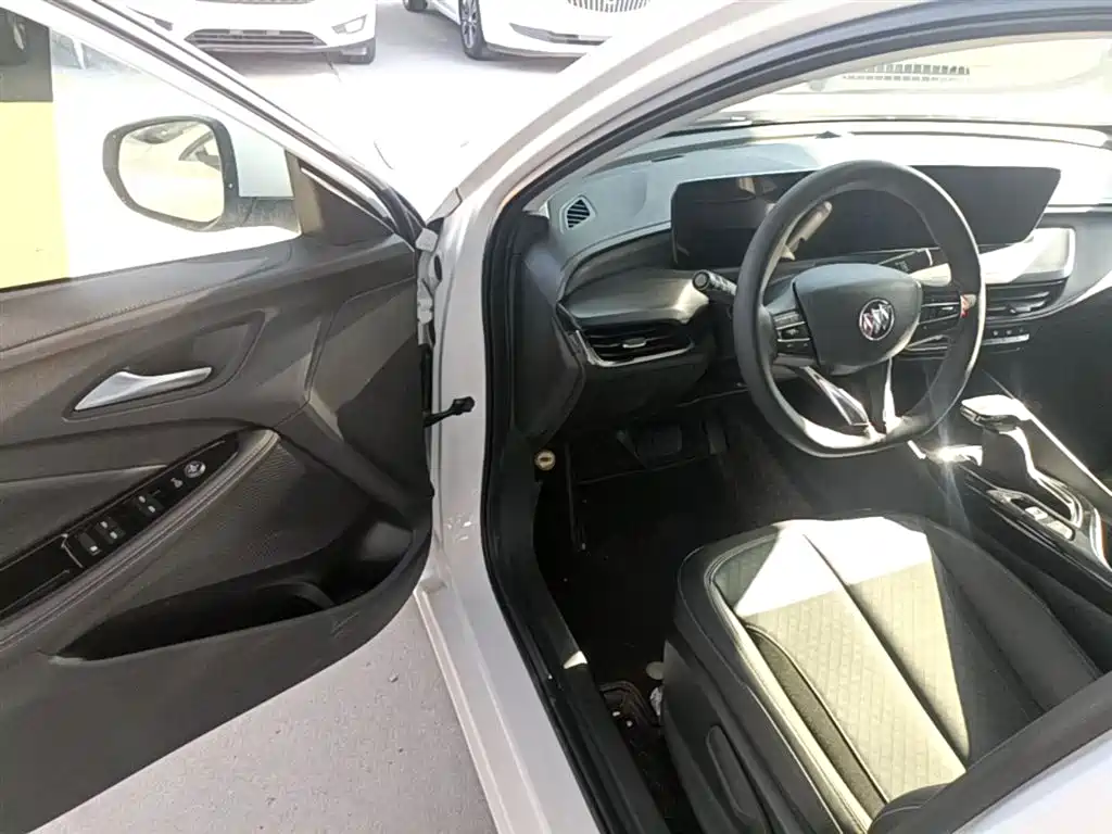 Buick Verano 2023 Pro Joy Edition фото 16