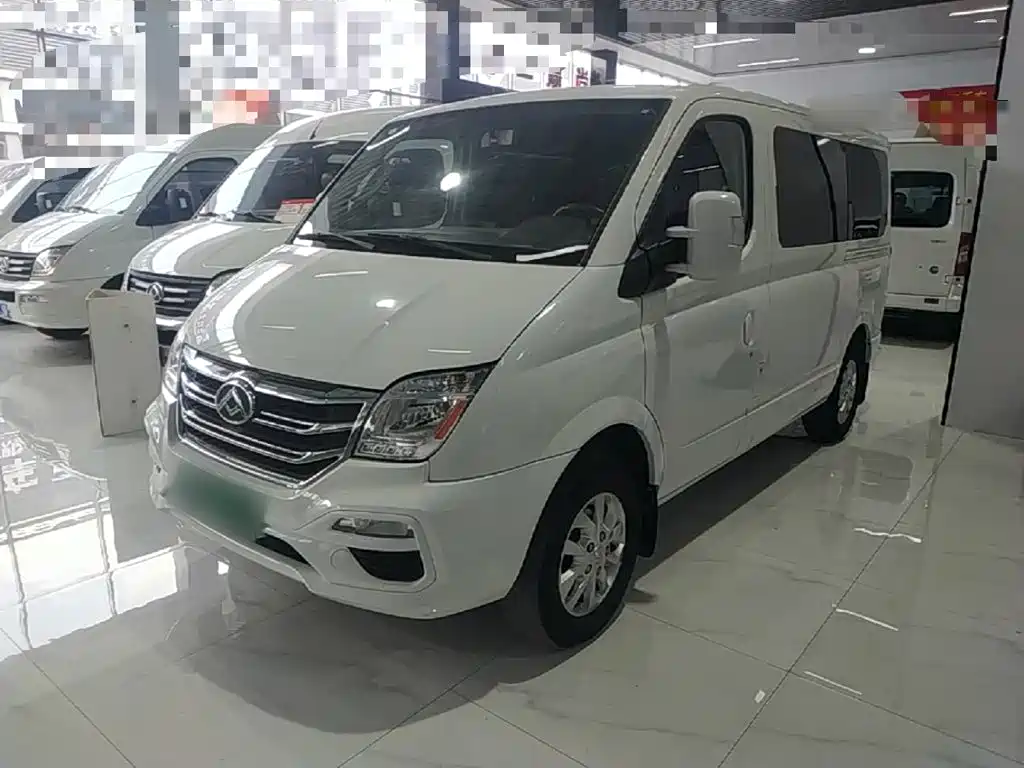 SAIC Maxus Xintu V80 2019 2.0T Plus AMT Aoyun Short Wheelbase Ultra-low Roof 5/6-seater