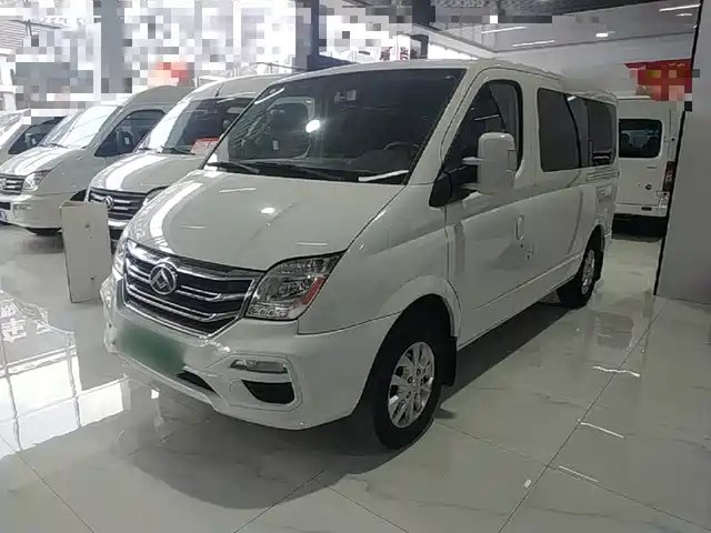 SAIC Maxus Xintu V80 2019 2.0T Plus AMT Aoyun Short Wheelbase Ultra-low Roof 5/6-seater