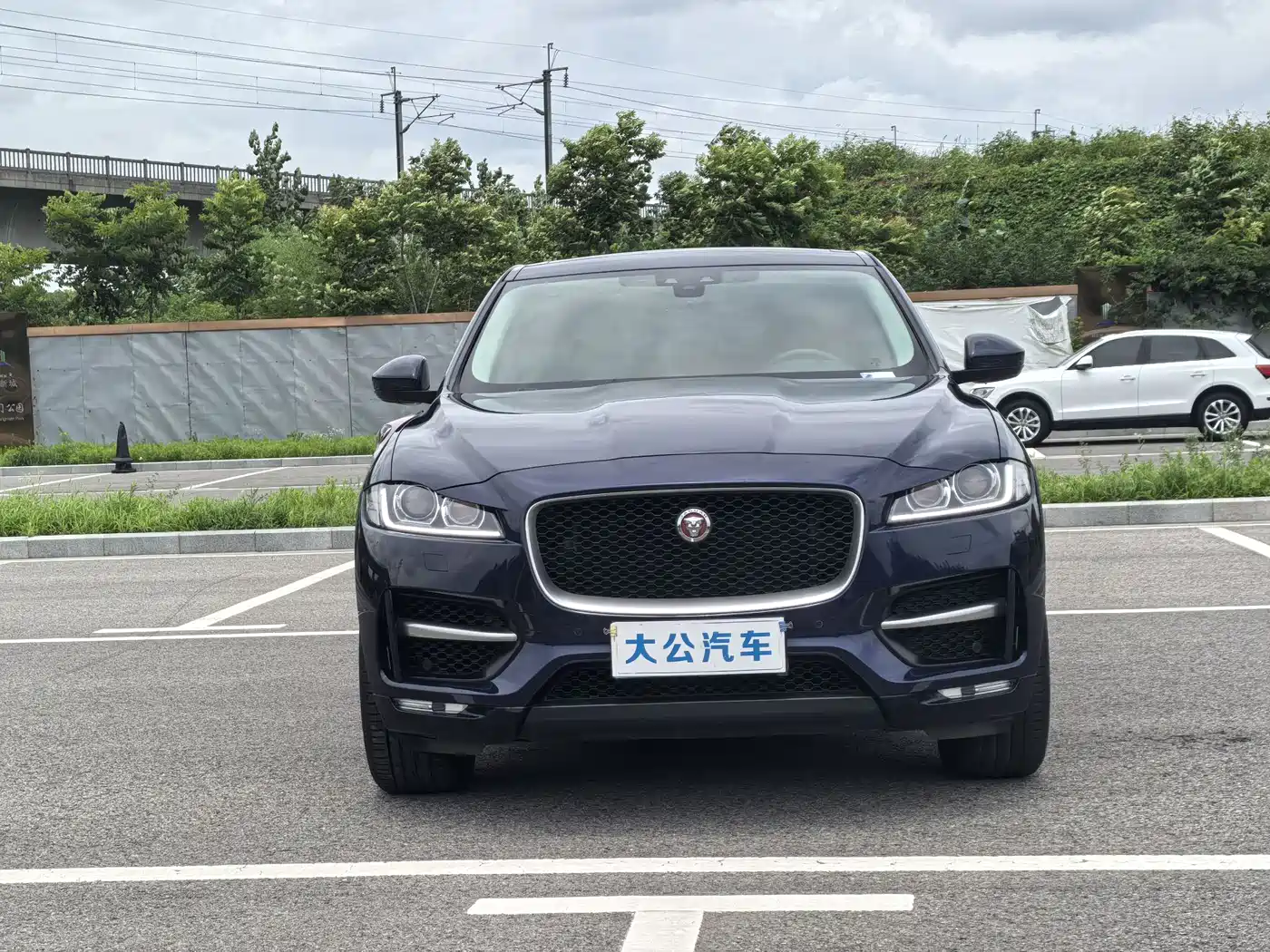 Jaguar F-PACE 2018 2018 2.0T 4WD R-Sport Edition