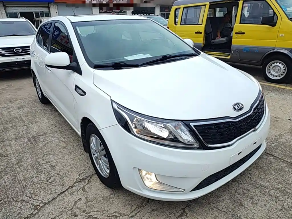 Фото 4 - Kia K2