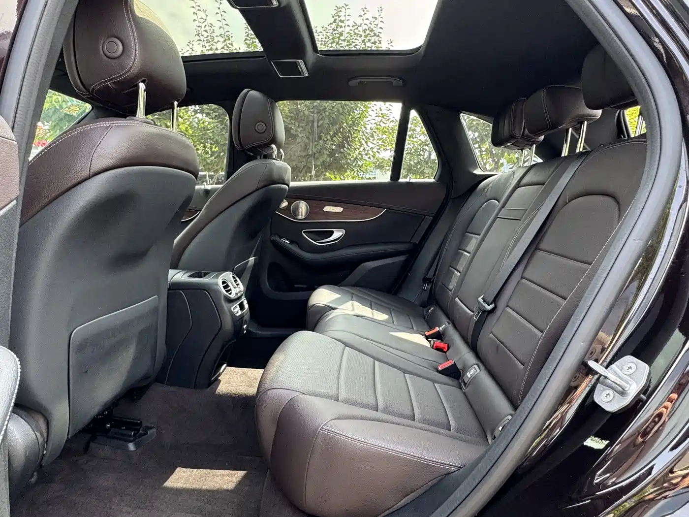 Mercedes-Benz GLC 2022 Facelift GLC 300 L 4MATIC Dynamic фото 10