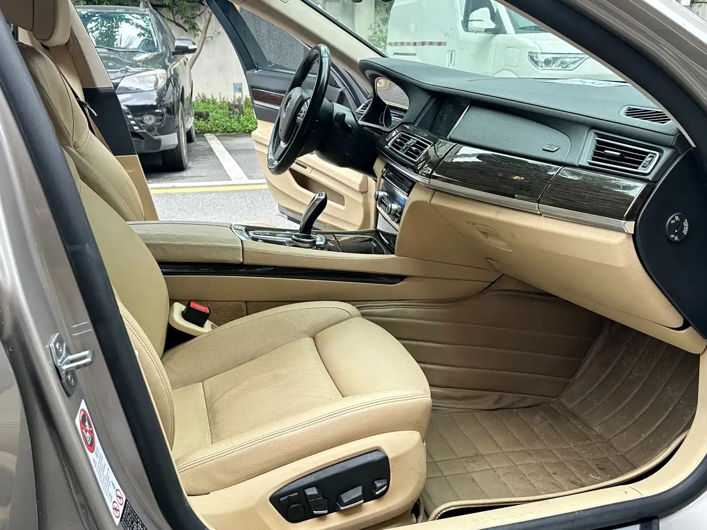 BMW 7 Series 2014 2013 Model 730Li Luxury