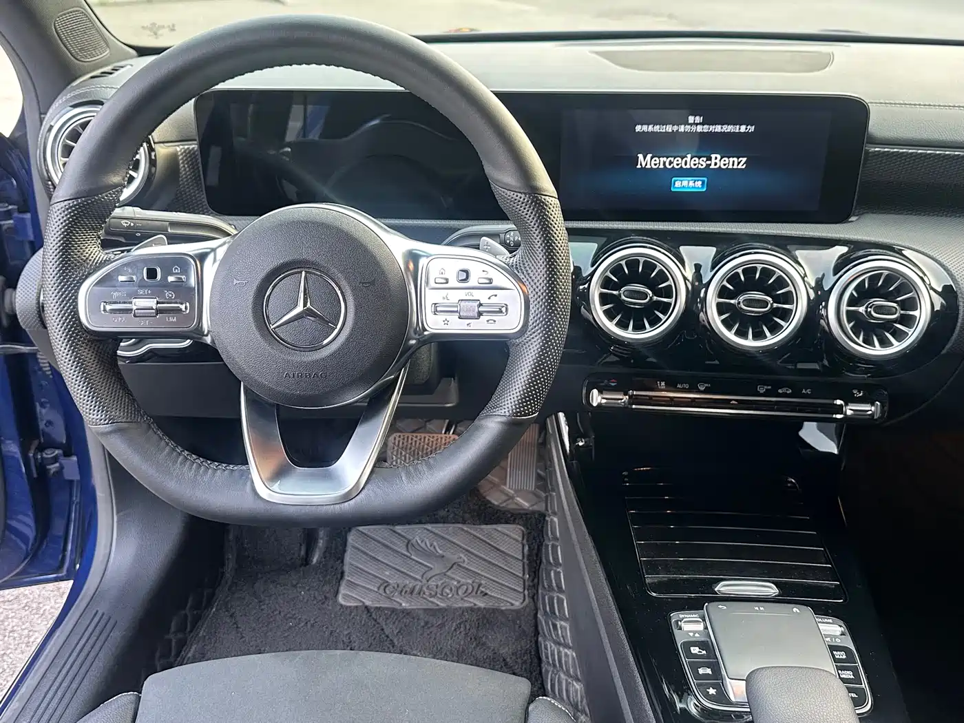 Mercedes-Benz A-Class 2021 A 200 L Sport Sedan Fashion Edition фото 13