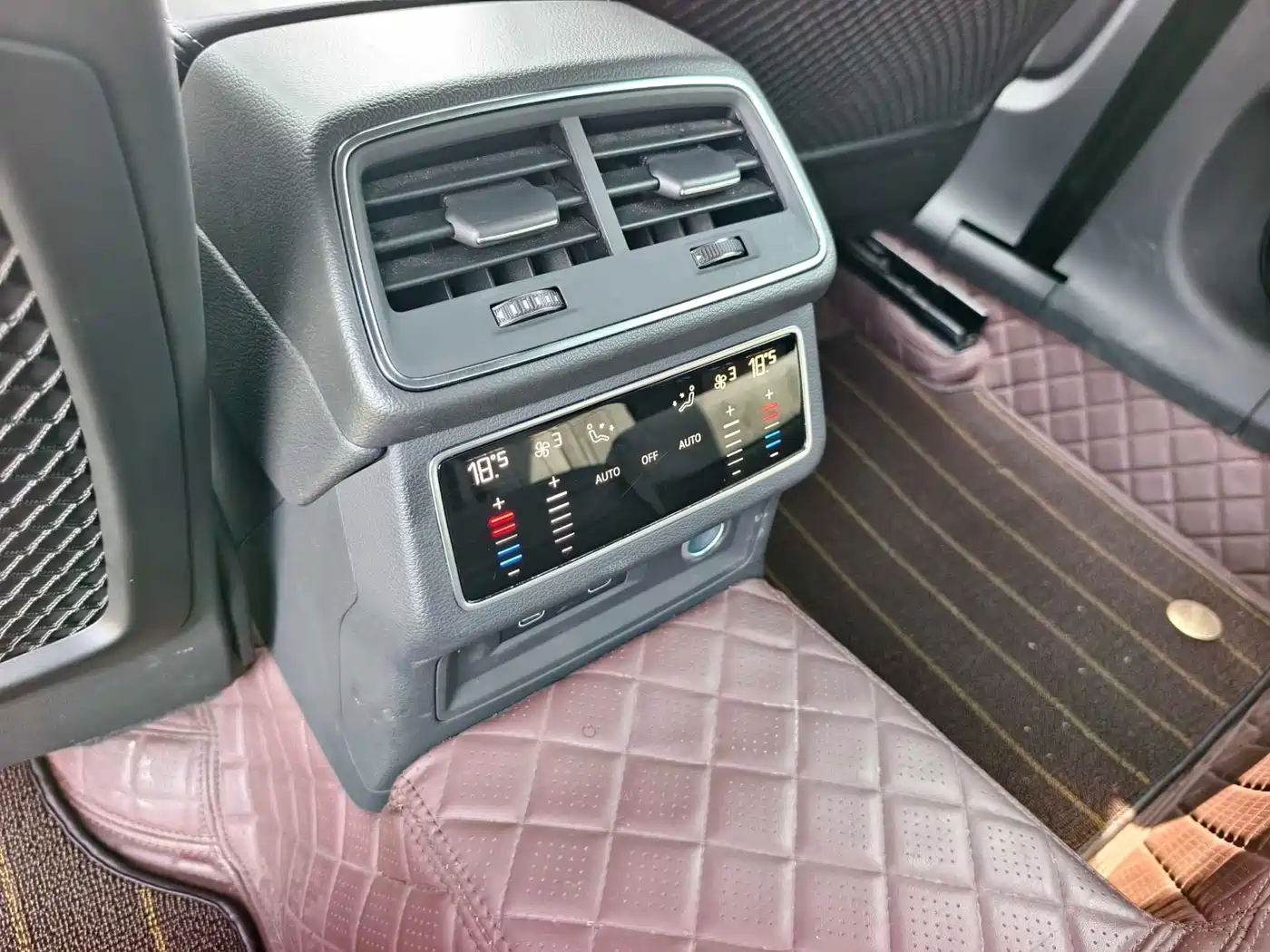 Audi A6L 2024 45 TFSI Premium Dynamic фото 11
