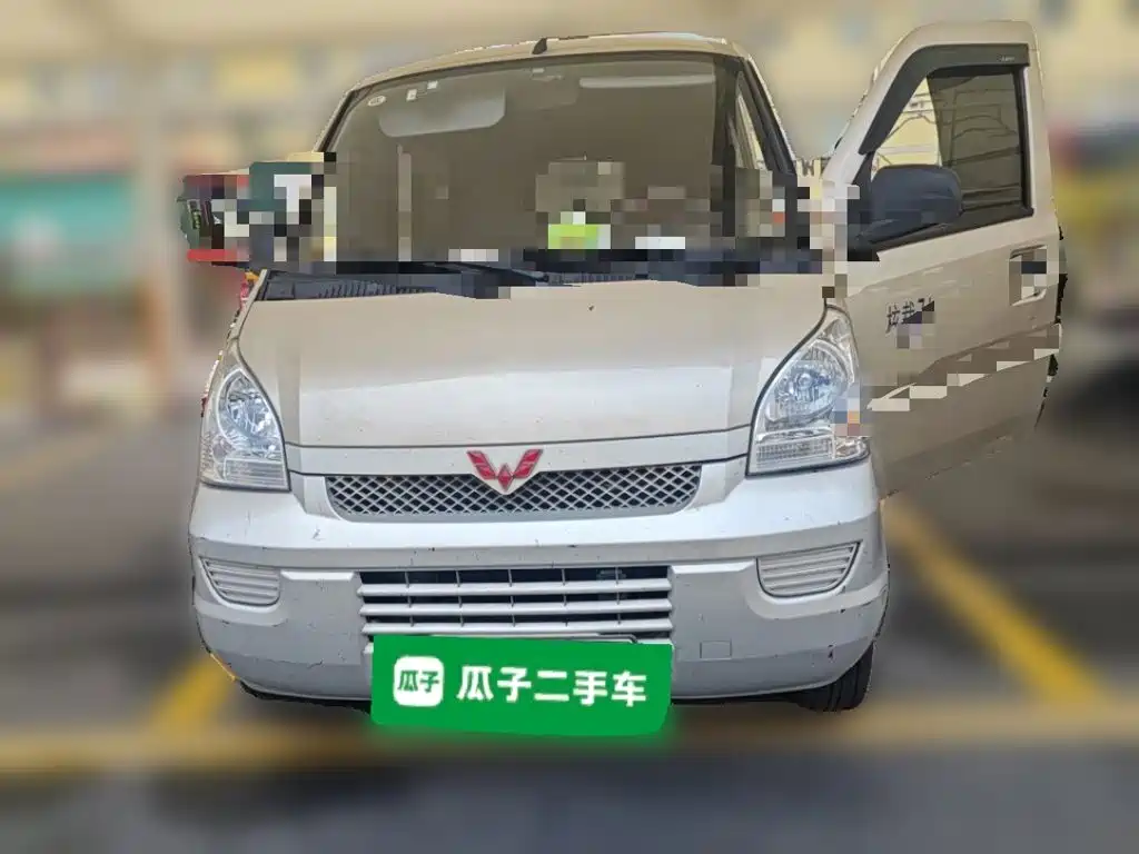 Wuling Motors Wuling Rongguang EV 2021 2020 Passenger Van Basic 7-seater 300KM