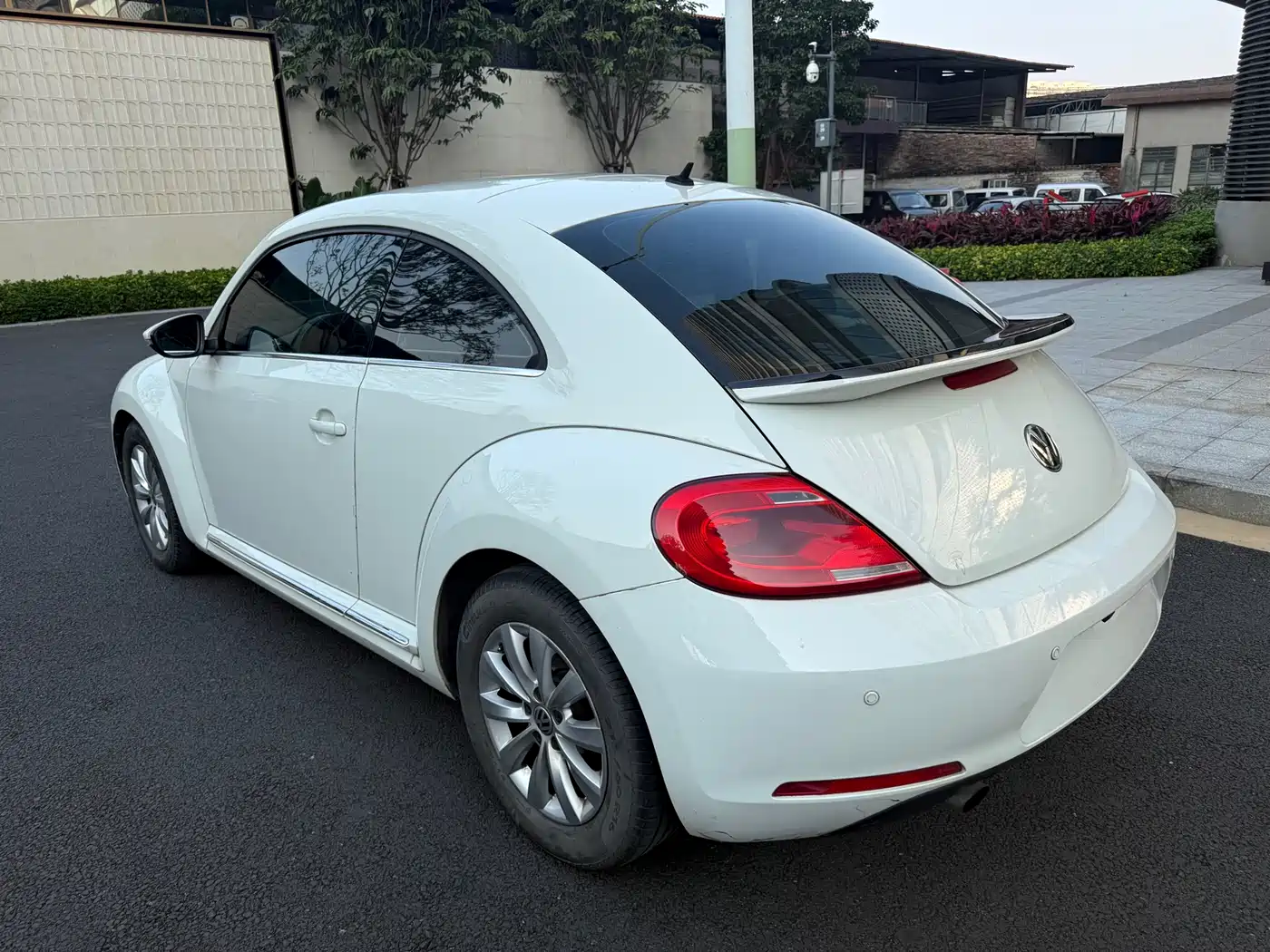 Volkswagen Beetle 2015 180TSI фото 3