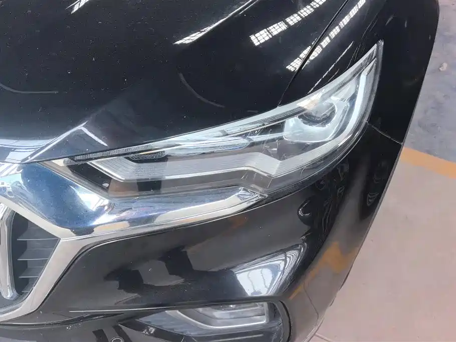 Hongqi HS5 2022 2.0T Smart Connect Flagship AWD Edition фото 5