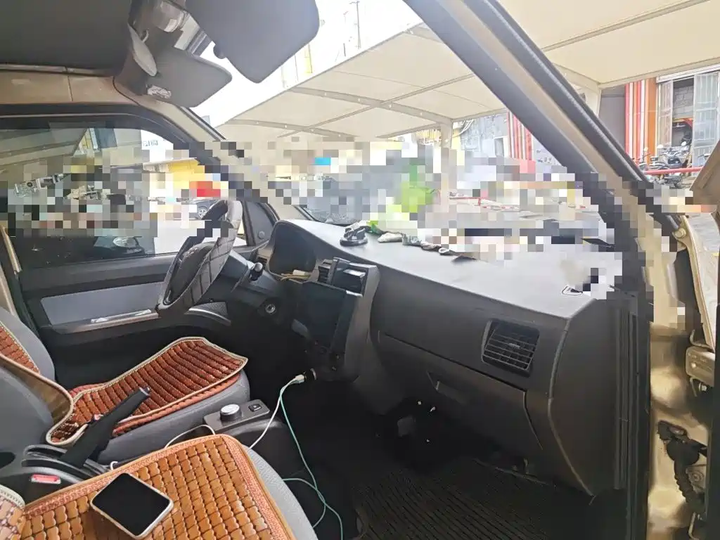 Wuling Motors Wuling Rongguang EV 2021 2020 Passenger Van Basic 7-seater 300KM