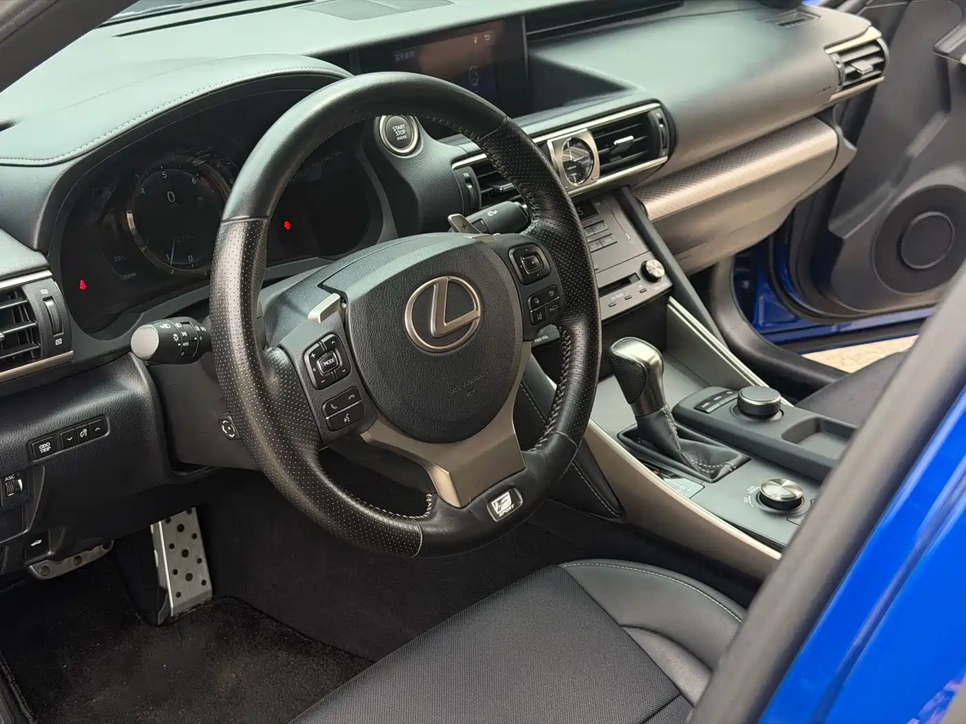 Lexus IS 2018 2017 300 F SPORT