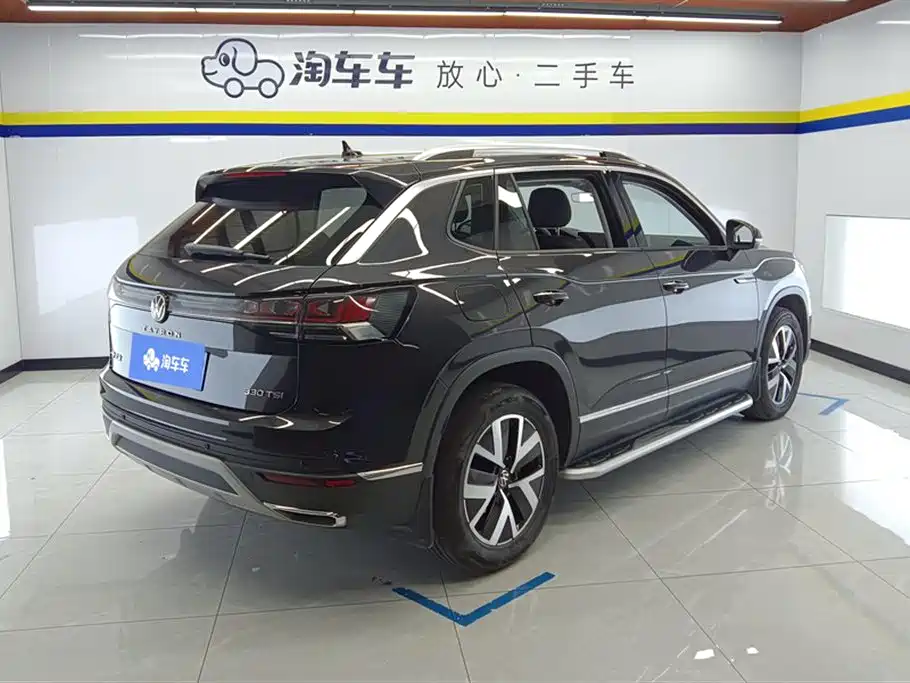 Volkswagen Tayron 2024 330TSI 2WD Luxury Plus Advanced фото 3