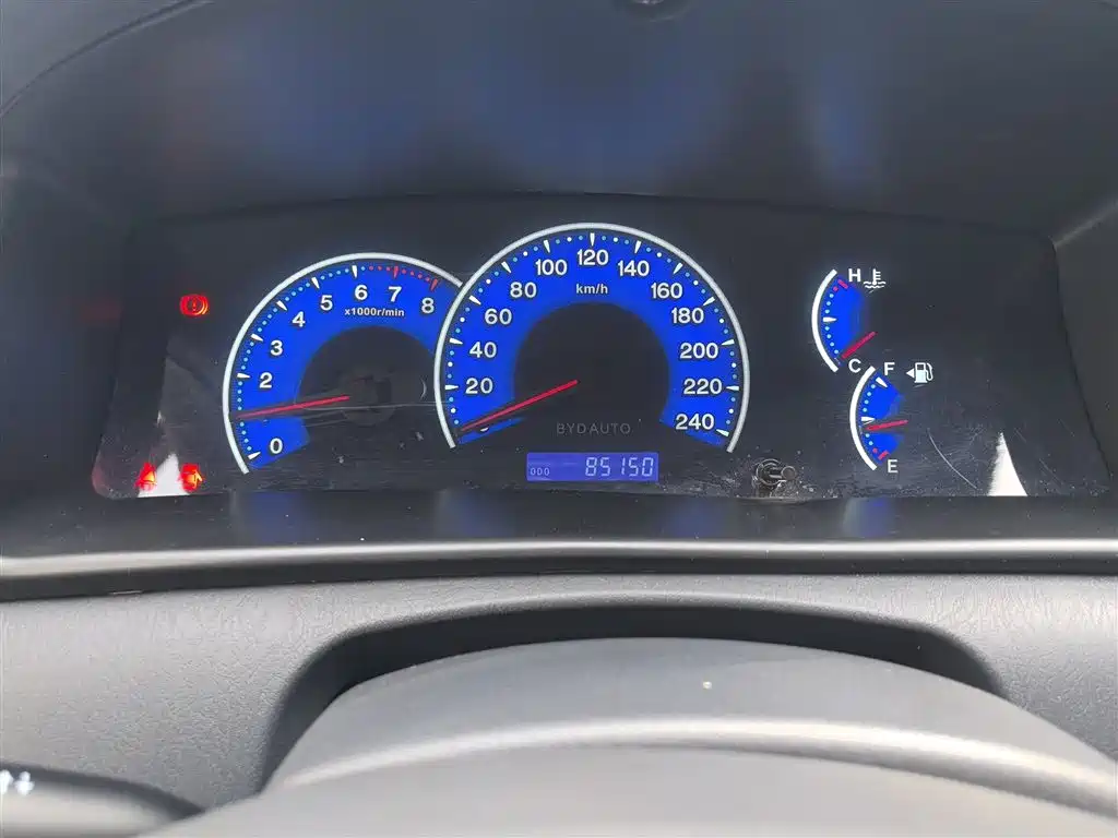 صورة 12 - BYD F3