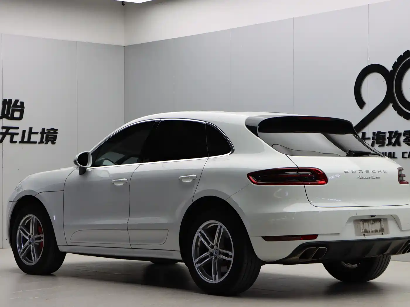 Porsche Macan 2014 Macan Turbo 3.6T фото 4