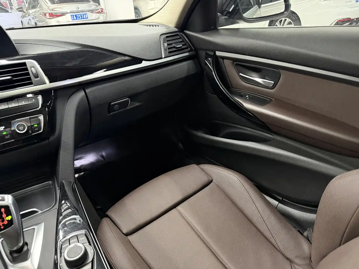 BMW 3 Series 2018 320Li Fashion Style фото 10