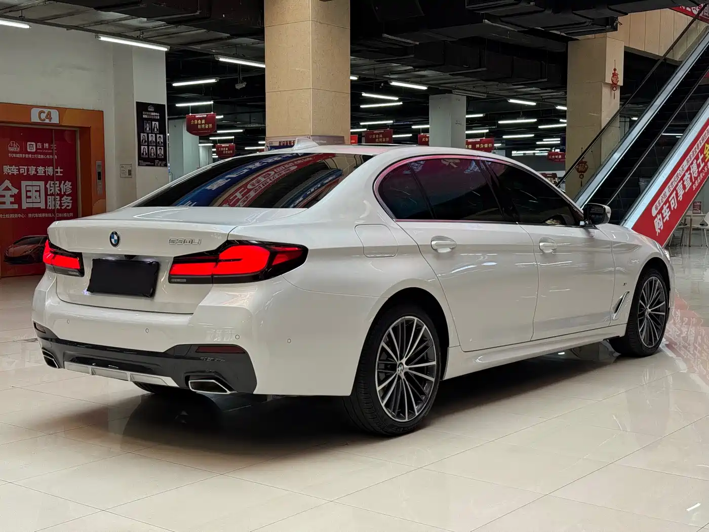 BMW 5 SERIES