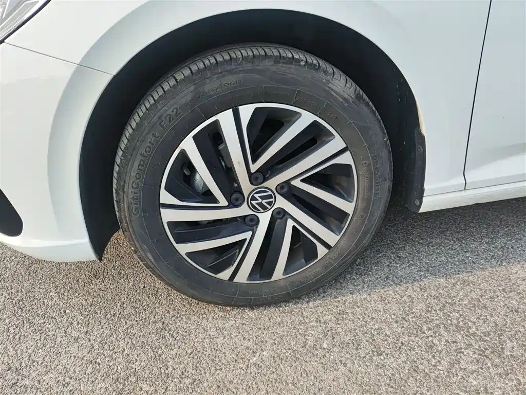 Volkswagen Lavida 2024 Model 300TSI DSG Starlight Leading Edition фото 23