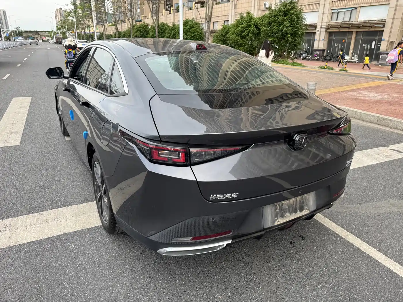 Photo 5 - Changan Eado