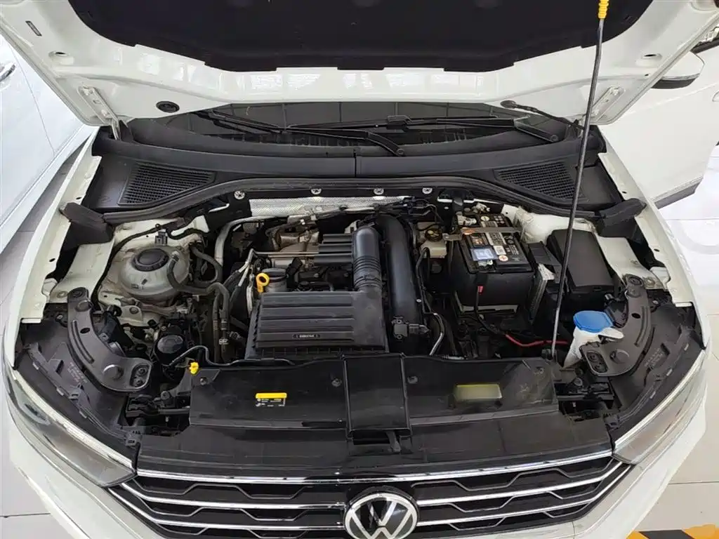 Volkswagen T-ROC 2022 280TSI DSG 2WD Comfort PLUS фото 20