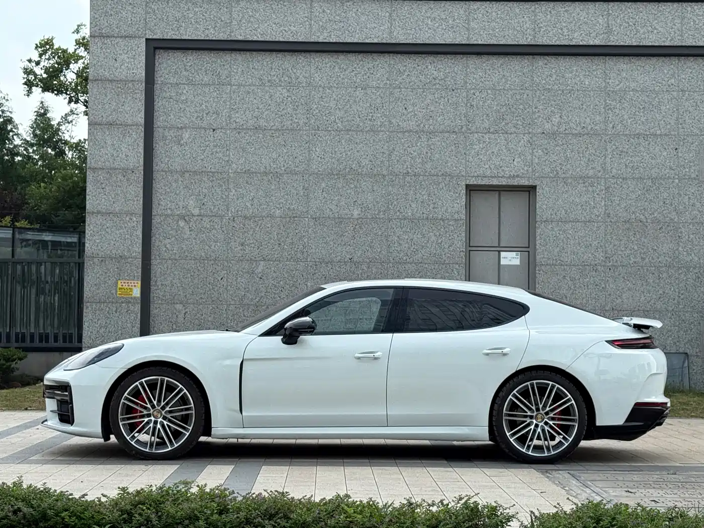 Porsche Panamera 2014 Panamera 4 3.0T фото 3