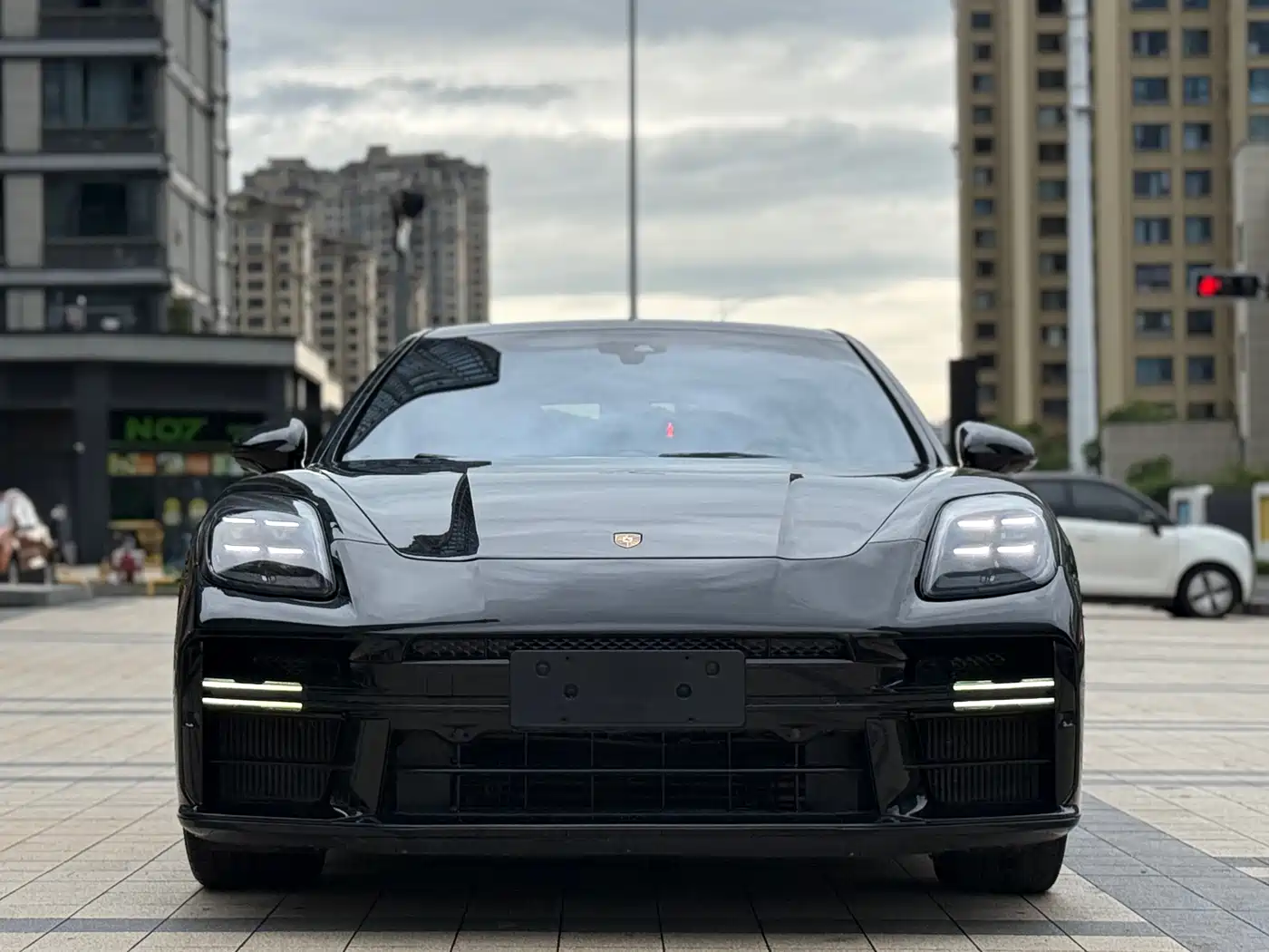 Porsche Panamera 2014 Panamera 4S Executive 3.0T фото 2