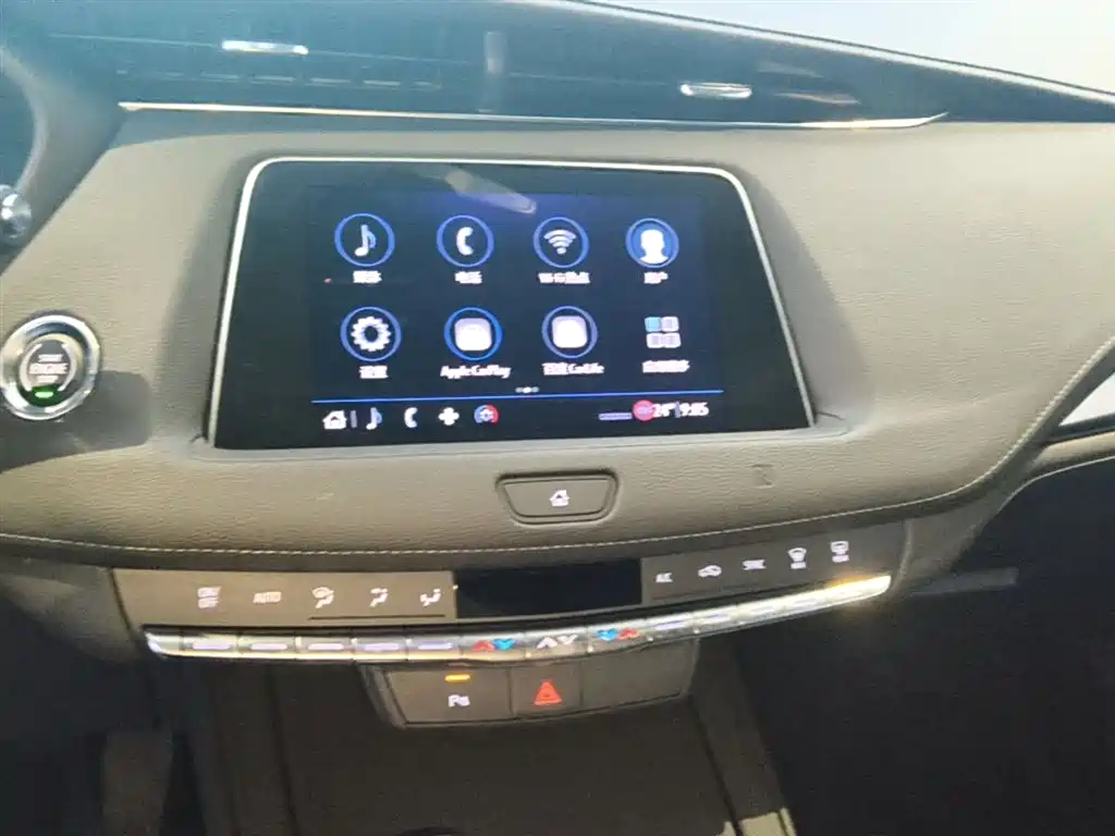 Cadillac XT4 2020 Facelift 28T 2WD Tech фото 13