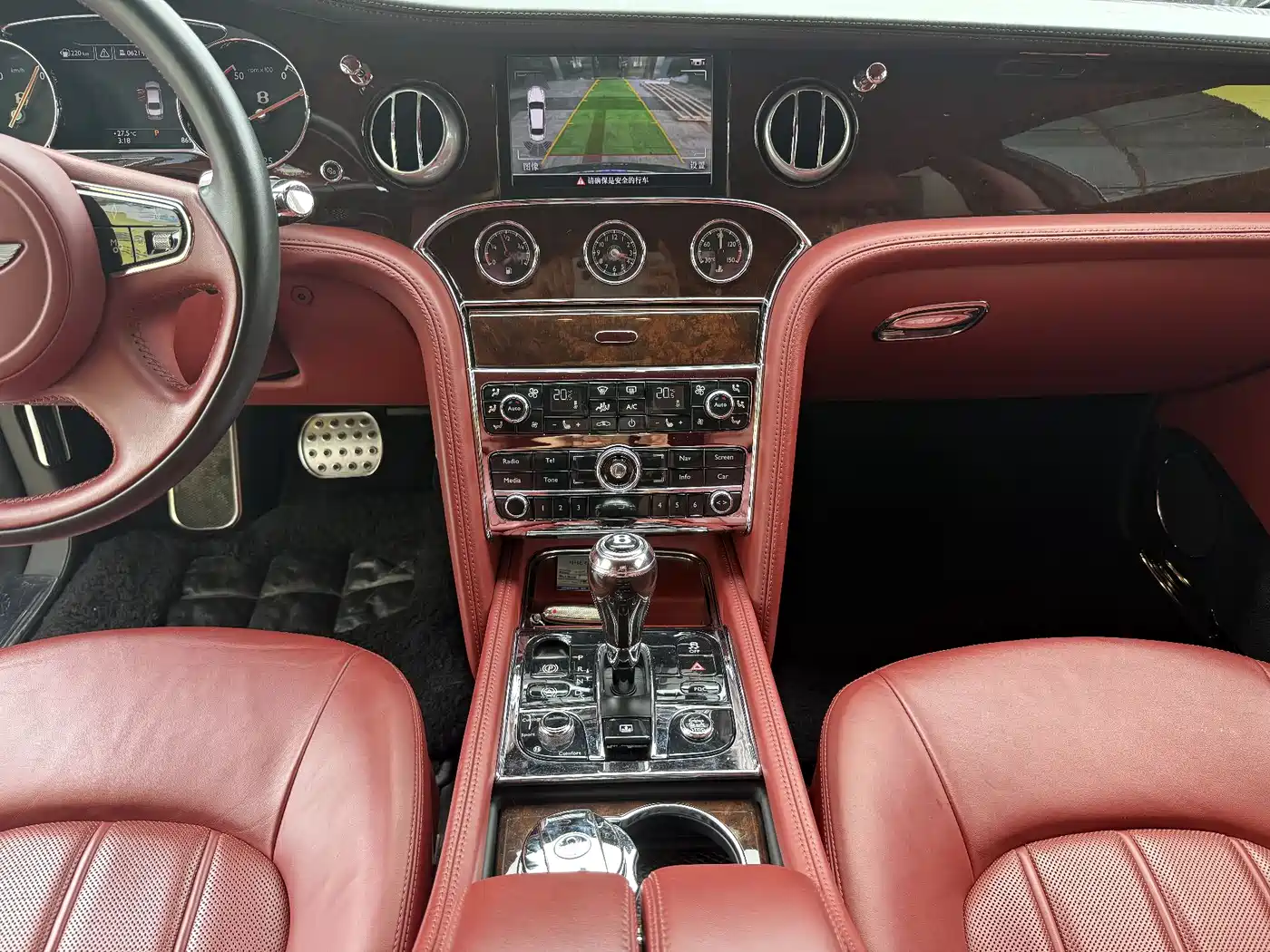 Bentley Mulsanne 2012 Model 6.8T Diamond Jubilee фото 24