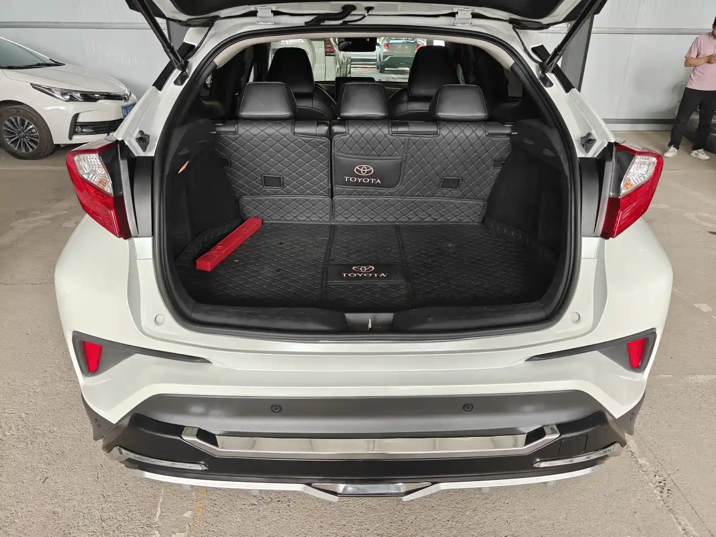Toyota IZOA 2022 2.0L Yixiang CARE Edition фото 11