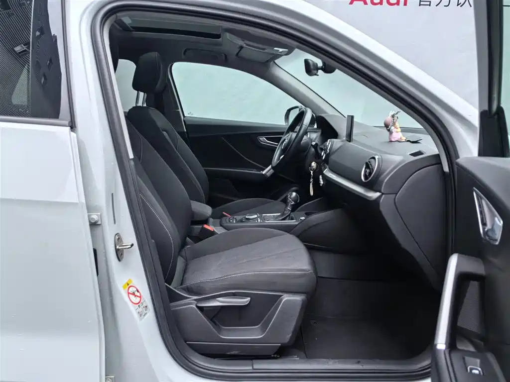 Audi Q2L 2020 35 TFSI Progressive Dynamic Model фото 11