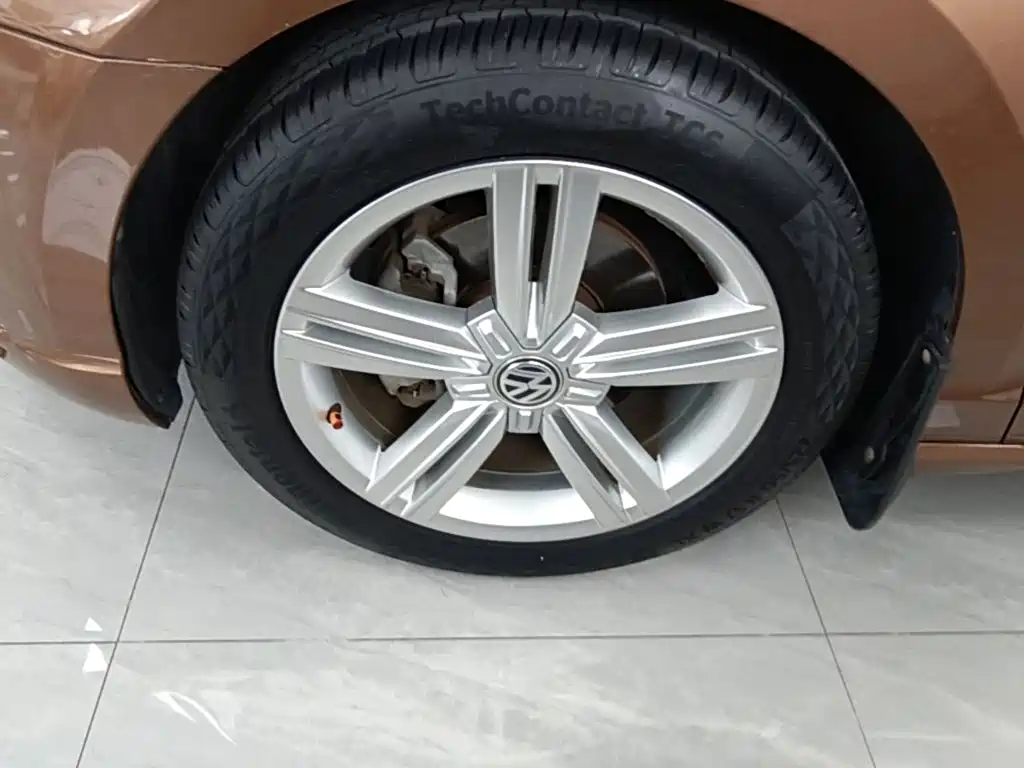 Volkswagen Lamando 2015 2015 280TSI DSG Comfort