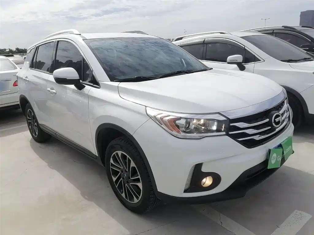 GAC Trumpchi Trumpchi GS4 2015 200T G-DCT Elite Edition фото 4