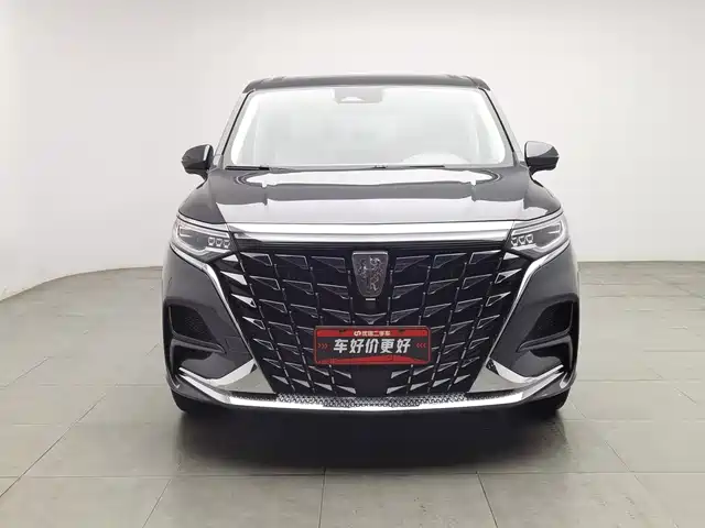 Roewe iMAX8 EV 2026 1.5T DMH High-End Edition — фото 3
