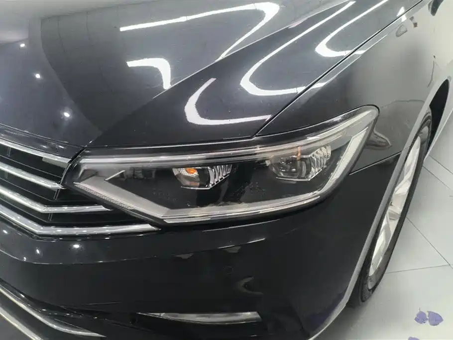Volkswagen Magotan 2020 280TSI DSG Comfort фото 5