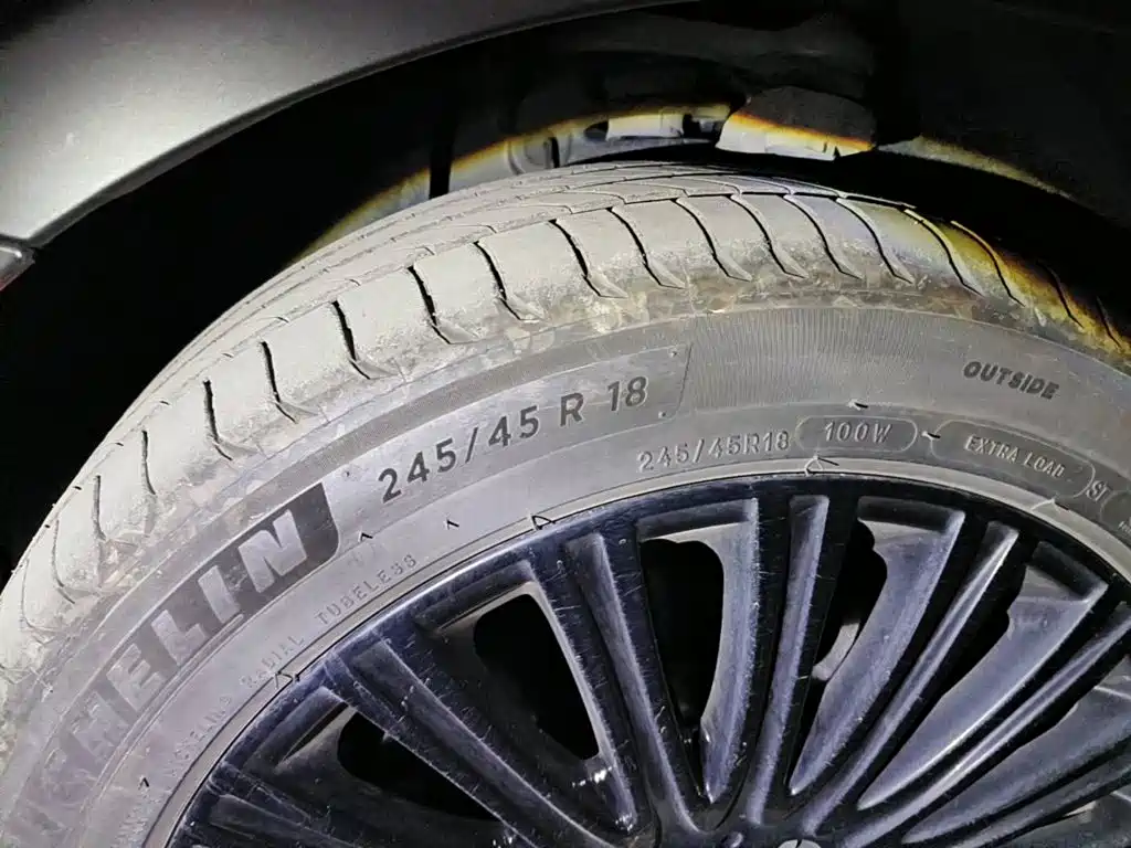 Фото 7 - Mercedes-Benz E-Class