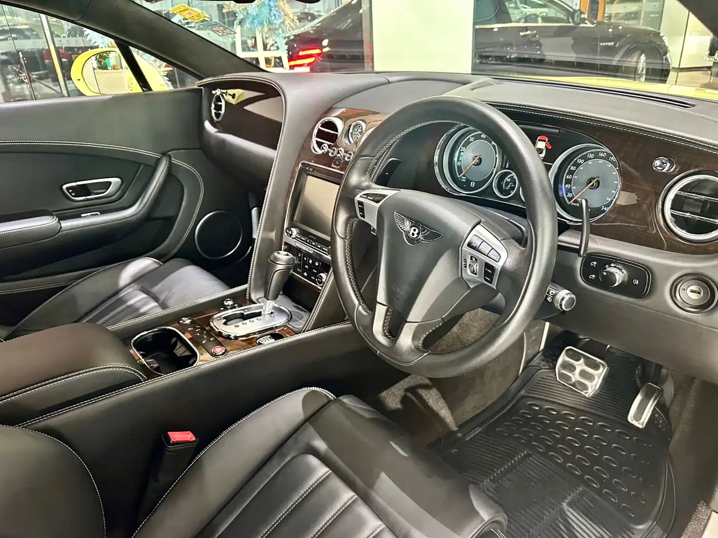 Bentley Continental 2014 4.0T GT V8 S Standard фото 4