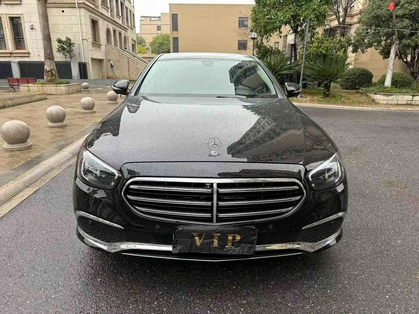 Mercedes-Benz E-Class 2023 E 300 L Luxury фото 2