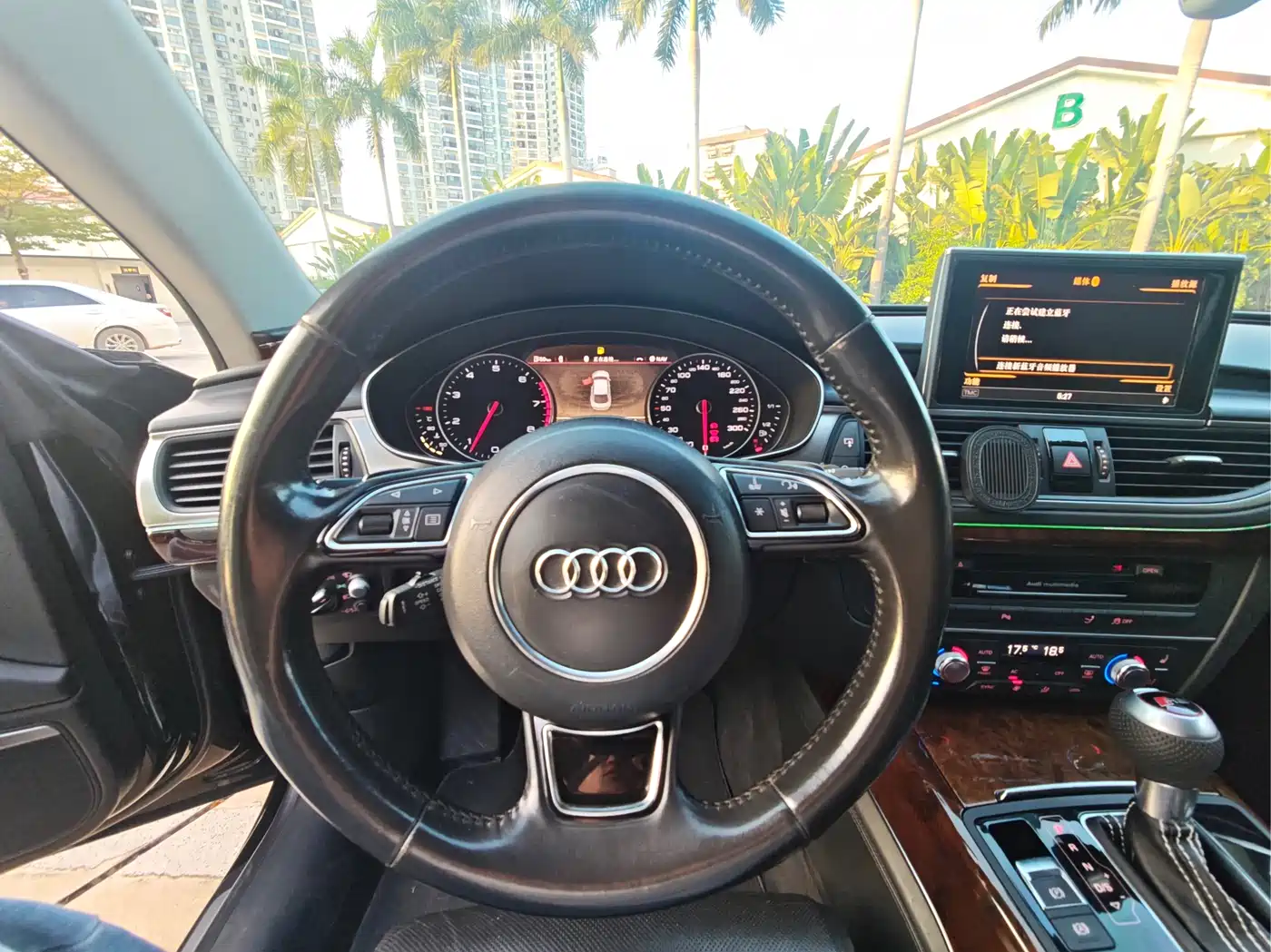 Audi A7 2012 3.0TFSI quattro Luxury Model фото 7