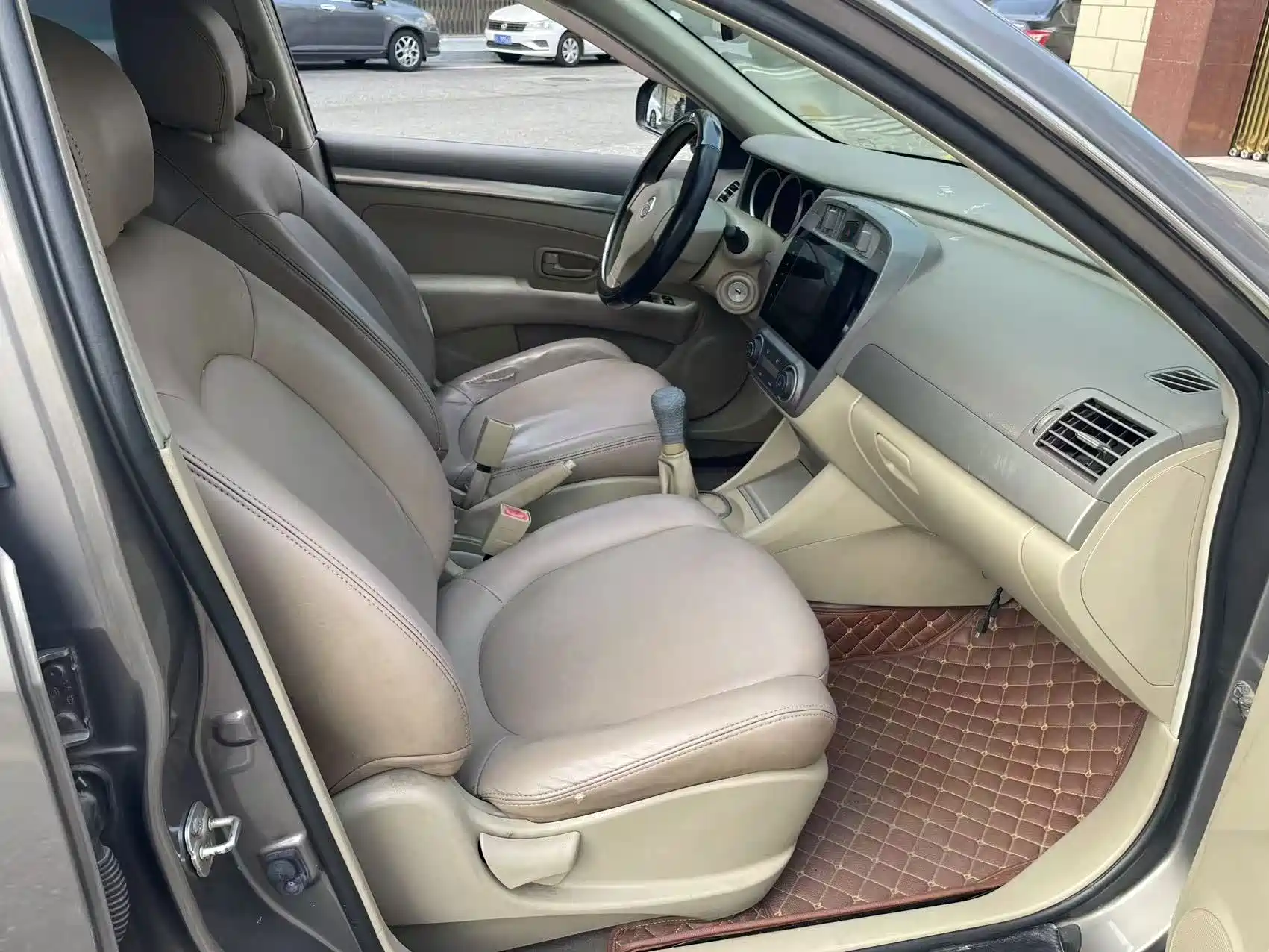 Фото 9 - Nissan Sylphy