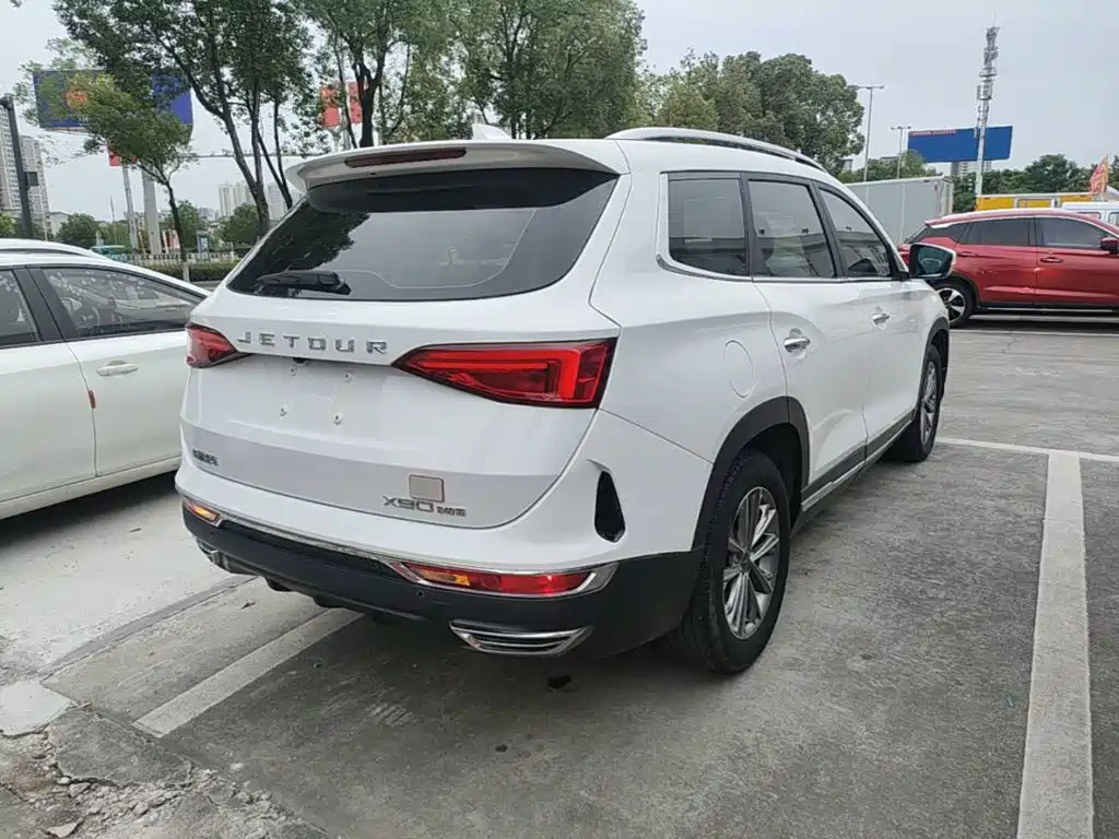 Jetour X90 2021 2020 1.5T Manual Shadow Fun Edition 6-Seater