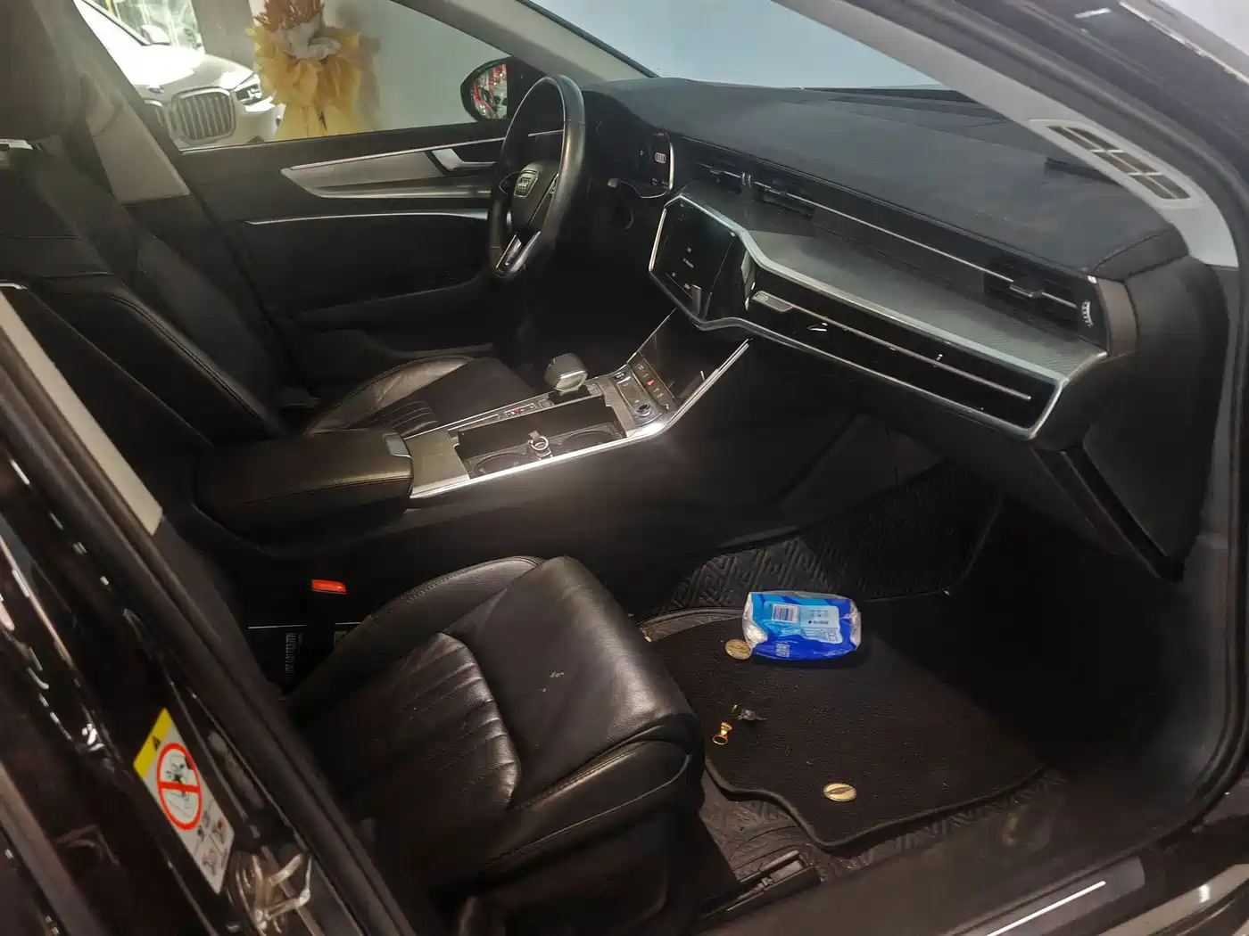 Audi A6L 2021 45 TFSI Exclusive Elegance фото 8