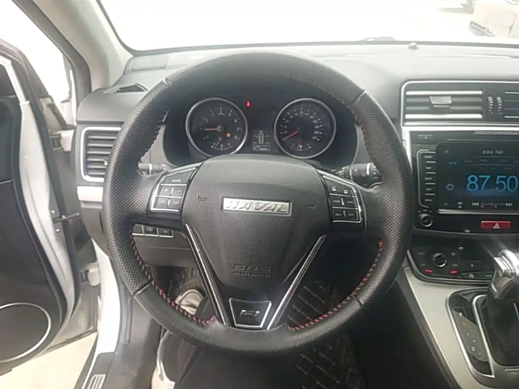 Haval M6 2017 1.5T Automatic 2WD Elite фото 11