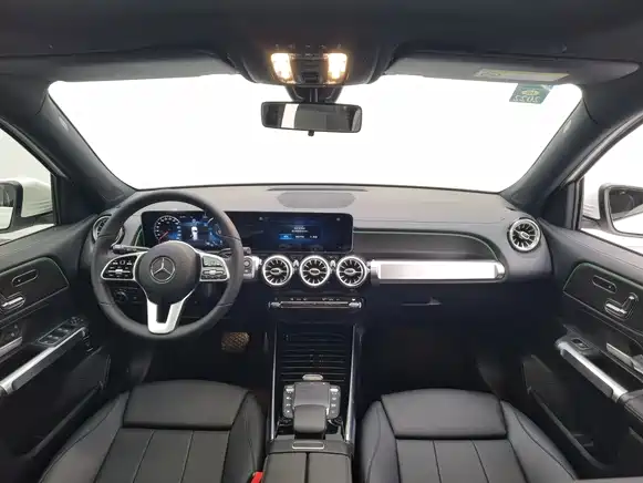 Mercedes-Benz GLB 2020 Facelift GLB 200 Style фото 2
