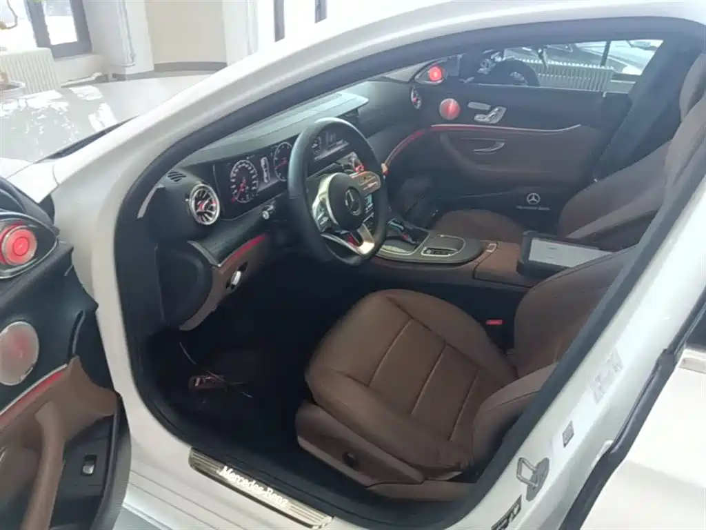 Mercedes-Benz E-Class 2019 Facelift E 300 L Sport Fashion фото 15