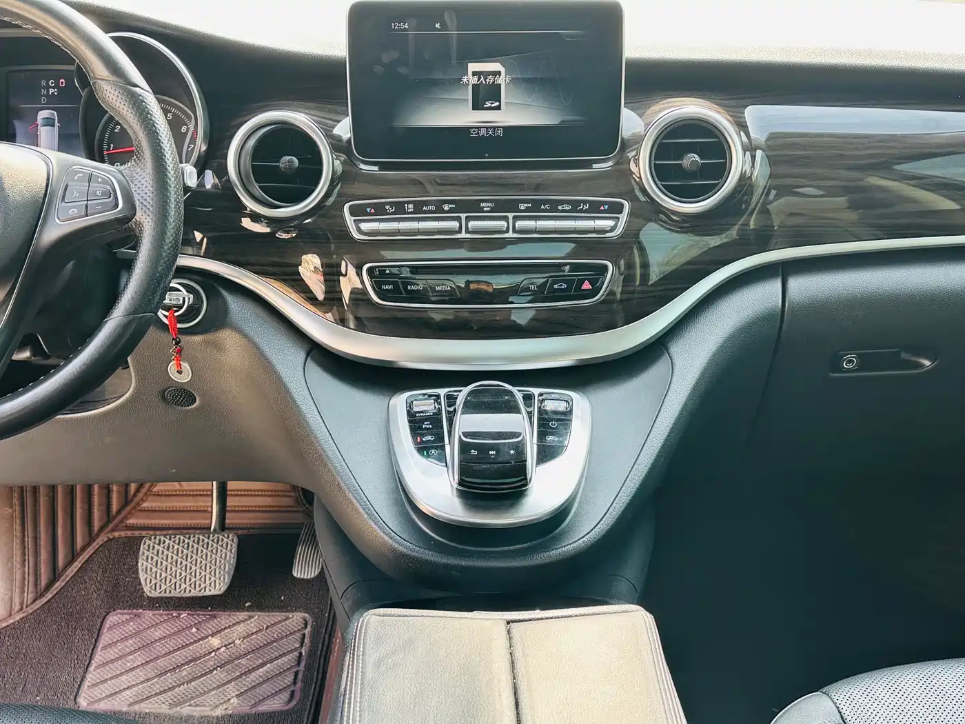 Mercedes-Benz V-Class 2018 V 260 Premium Edition China V фото 17