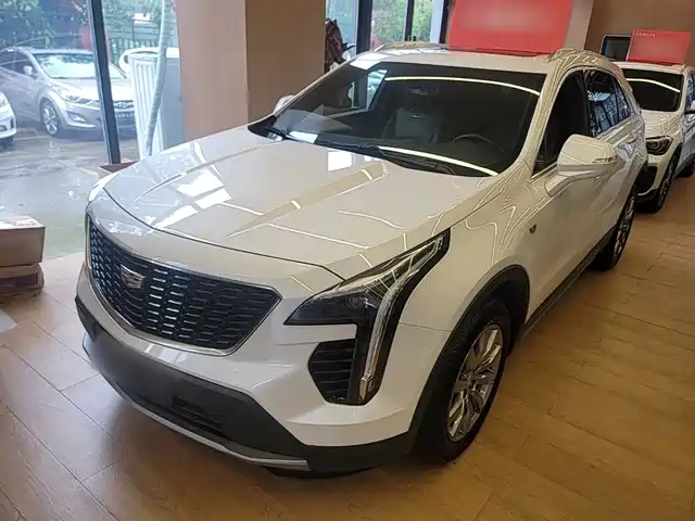 Cadillac XT4 2021