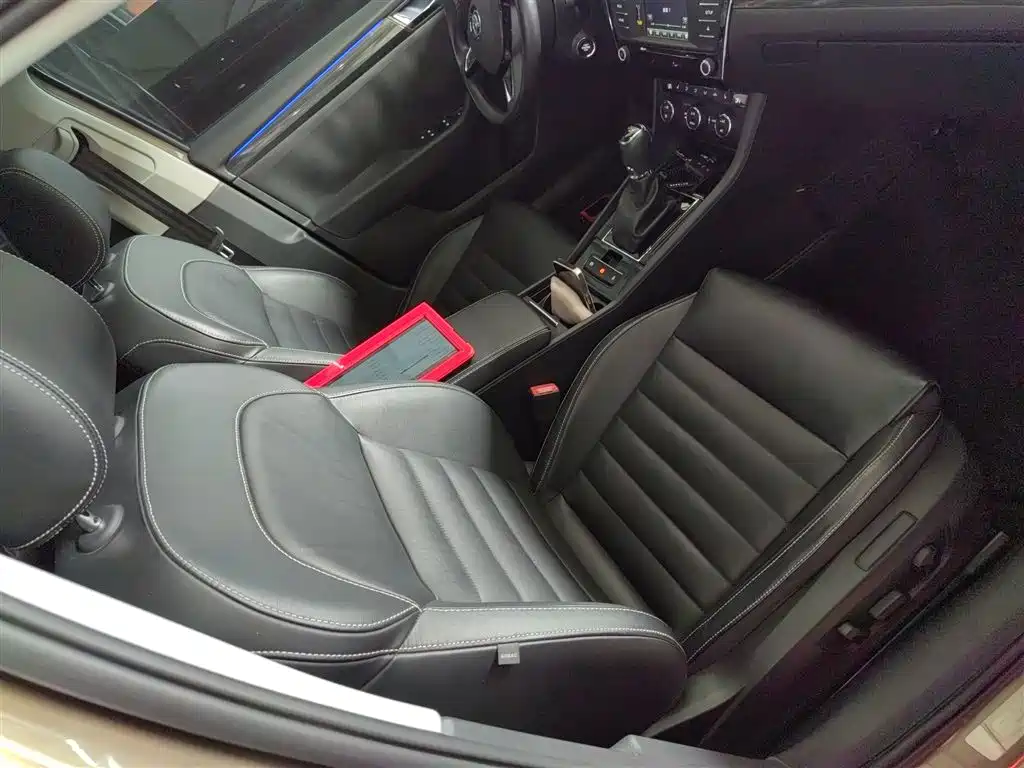 Škoda Superb 2016 TSI330 DSG Smart Edition фото 20