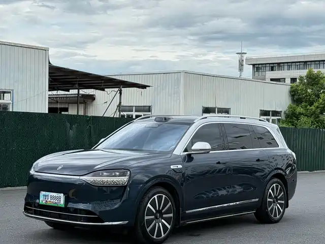  AITO Wenjie AITO M9 2025 Extended Range Ultra 52kWh 6-Seater