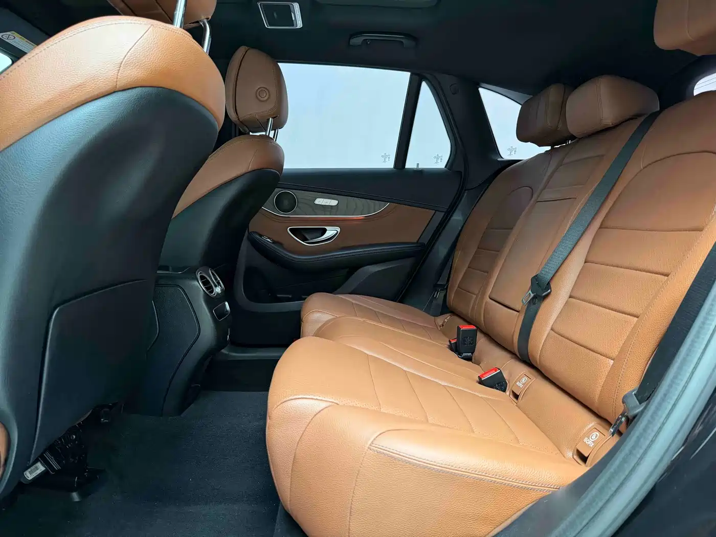 Mercedes-Benz GLC 2020 GLC 300 L 4MATIC Dynamic фото 5