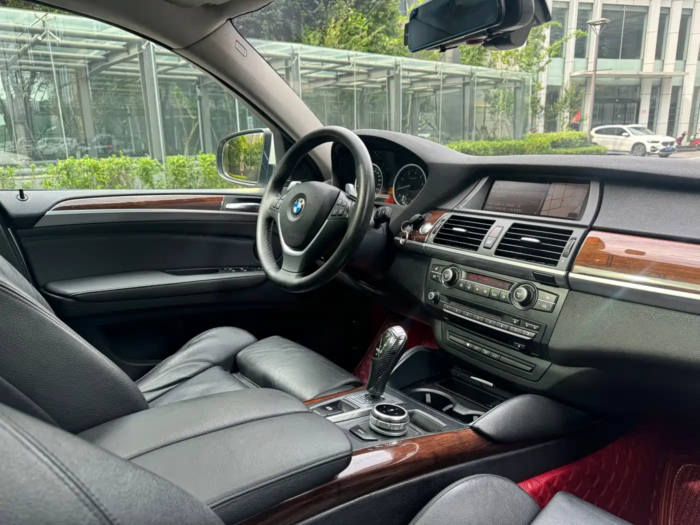 Фото 15 - BMW X6