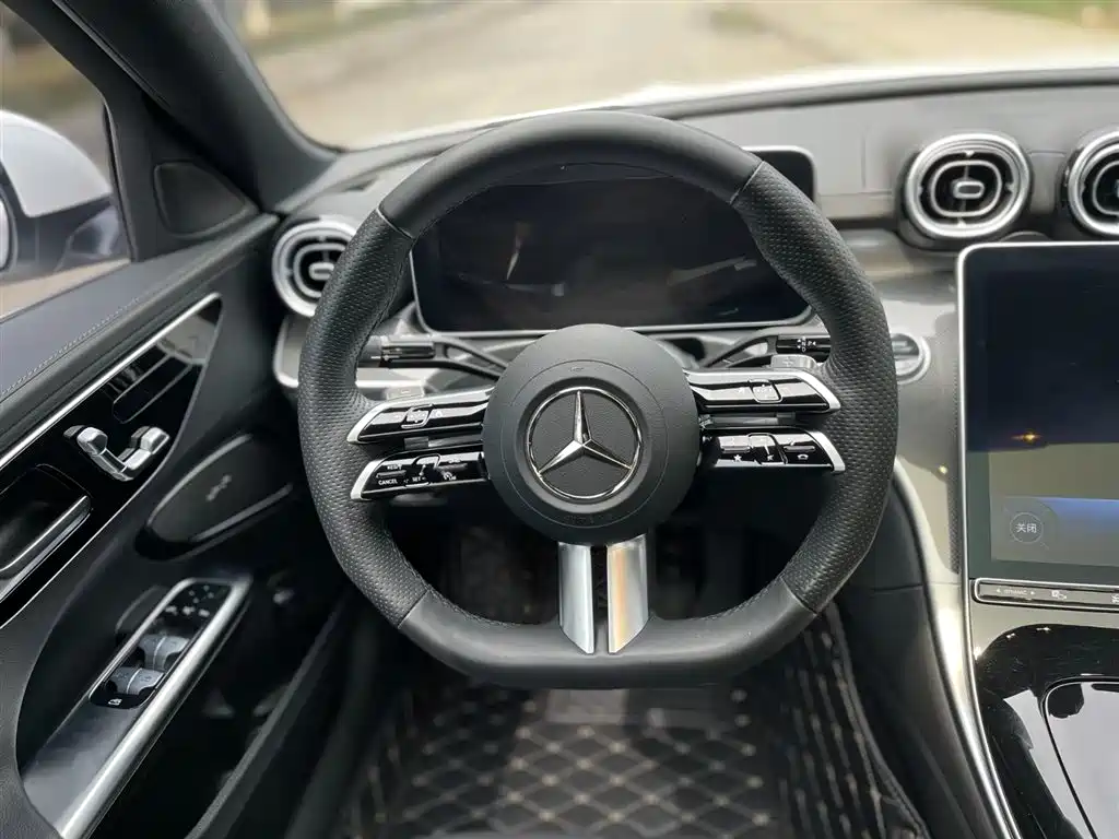 Mercedes-Benz C-Class 2024 C 260 L Sport фото 16